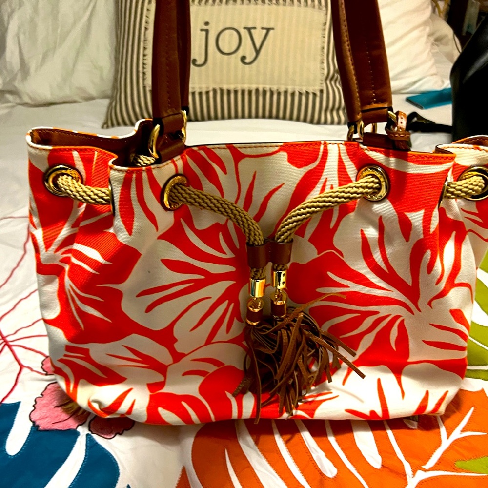 MK handbag $100
